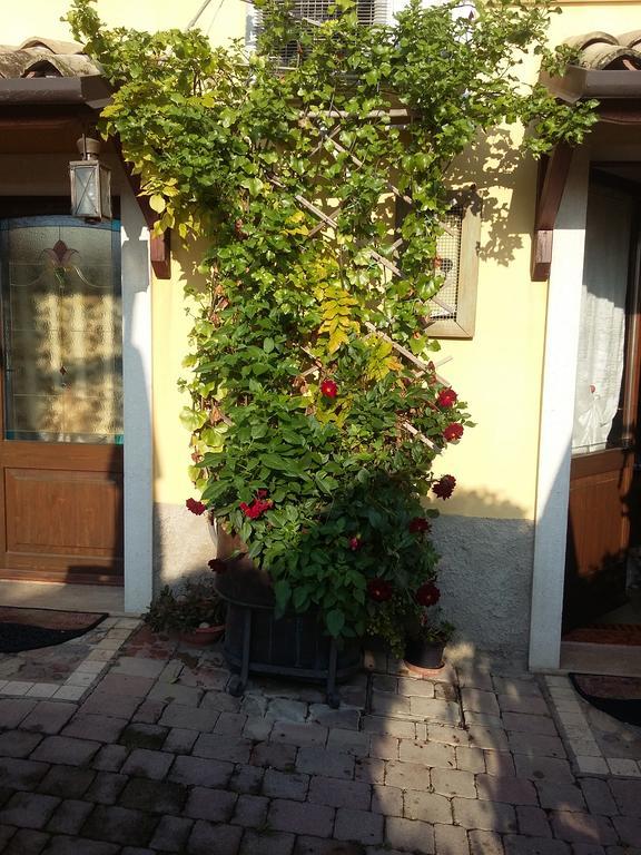 La Carbonara 6 Bed and Breakfast Bardolino Exteriör bild